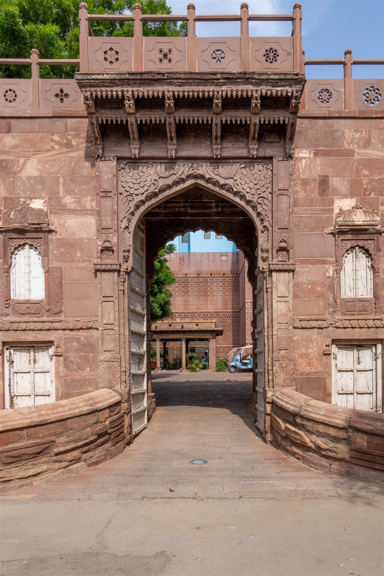Carved sandstone gateway of the 18th-century haveli at the entrance to RAAS Jodhpur